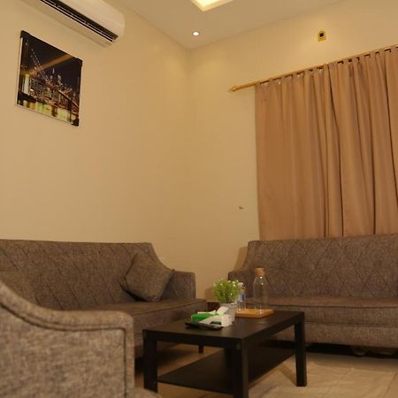 Spacious Apartments At Basla St 3 Mins From King Fahd Stadium 利雅德 外观 照片
