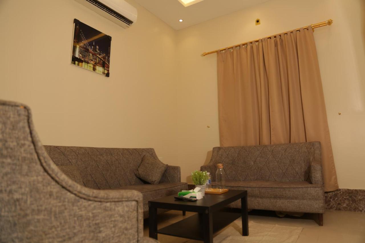 Spacious Apartments At Basla St 3 Mins From King Fahd Stadium 利雅德 外观 照片